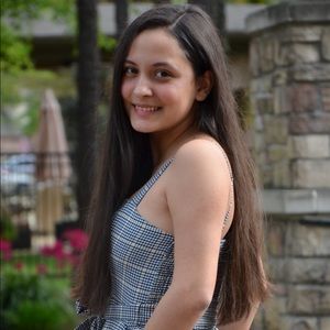 Meet your Posher, Brielle